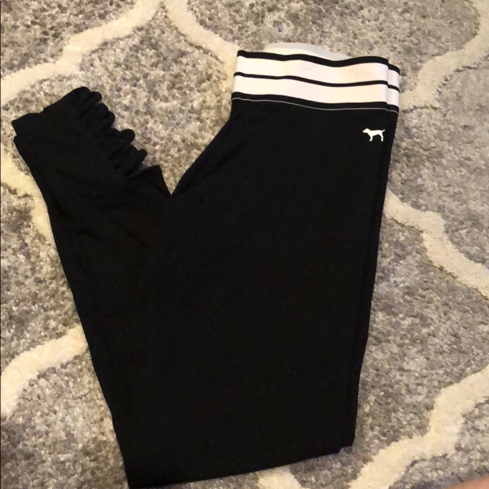Victoria’s Secret Pink tights